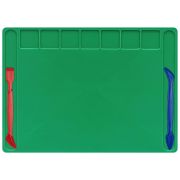 Доска для лепки А4, 280х200 мм, BRAUBERG KIDS, зеленая, 7 отделений для пластилина, 2 стека, 274258