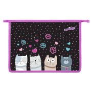 Папка для тетрадей ЮНЛАНДИЯ А4, 1 отделение, пластик, на молнии, «Cat squad», 273347